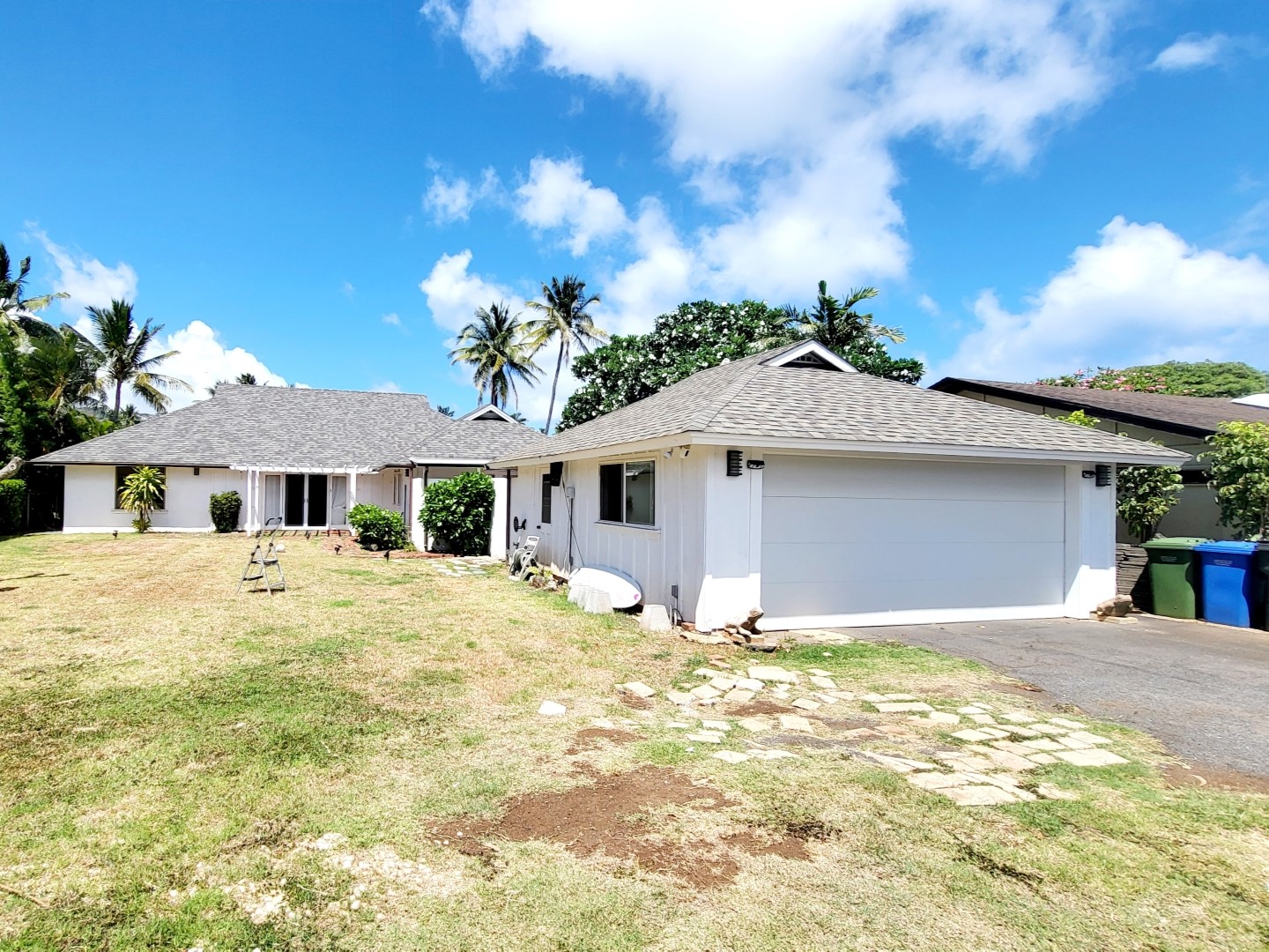 961 Kealaolu Ave - 1