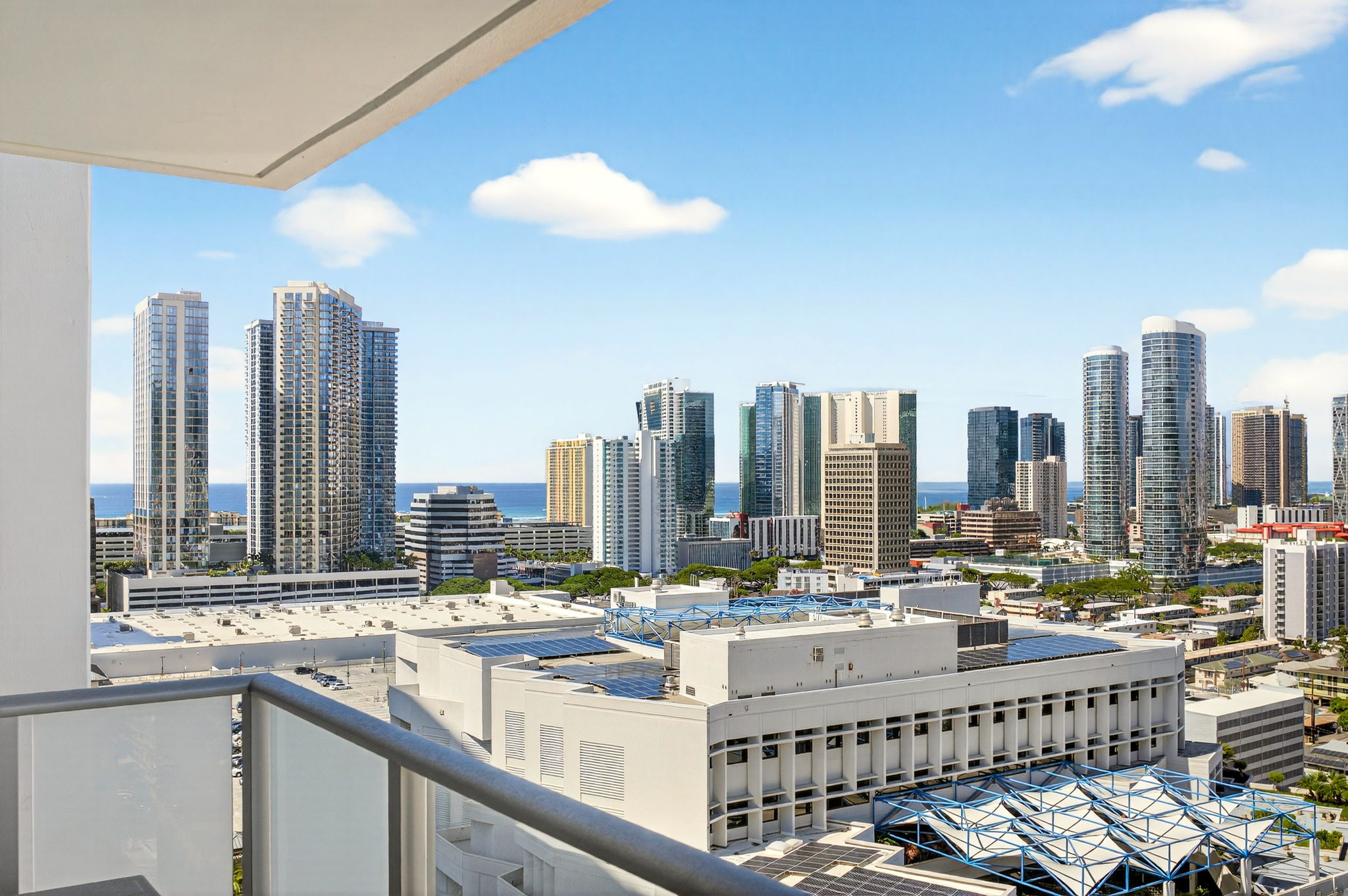 1515 Liona Str #2002 - 1